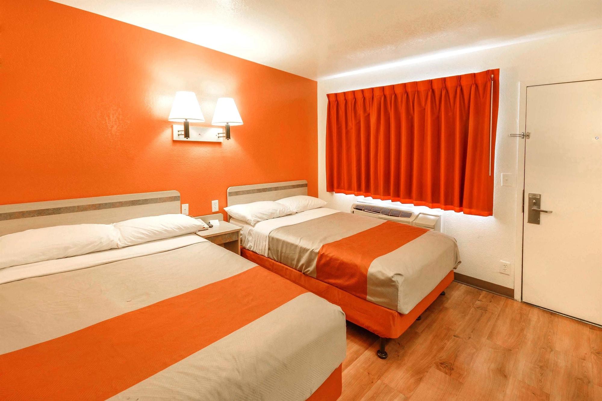 Motel 6-Huntsville, Tx Экстерьер фото
