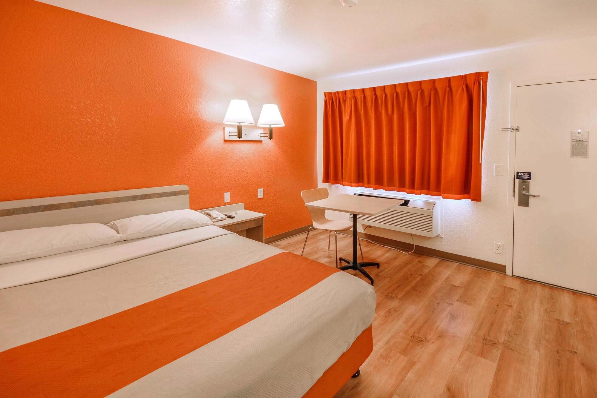Motel 6-Huntsville, Tx Экстерьер фото